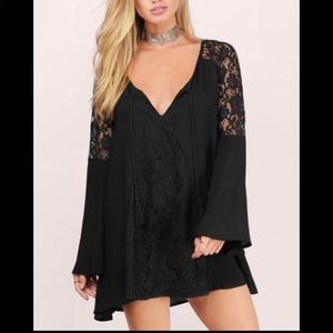 Tobi lace shift dress